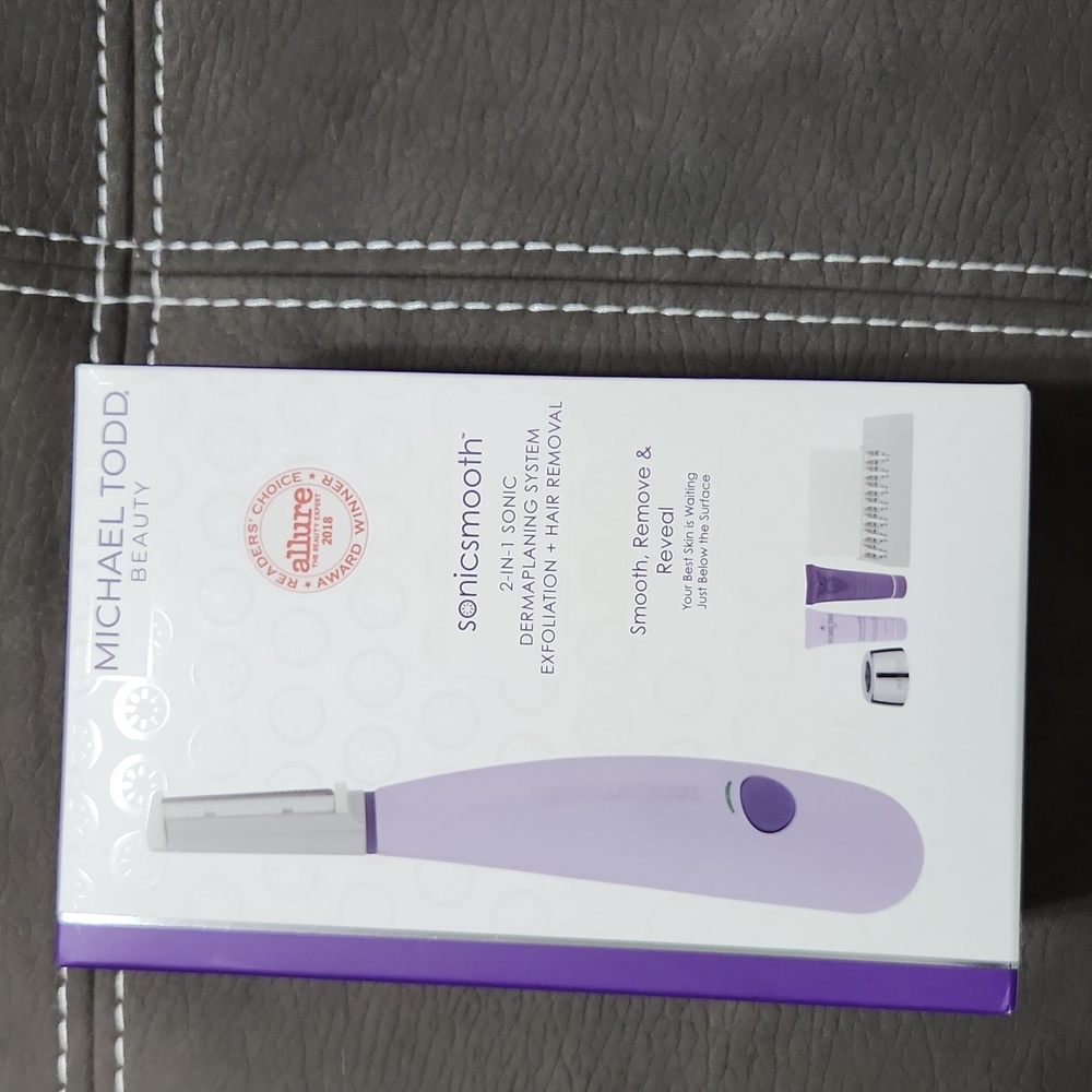 Dermaplaning system by Michael Todd